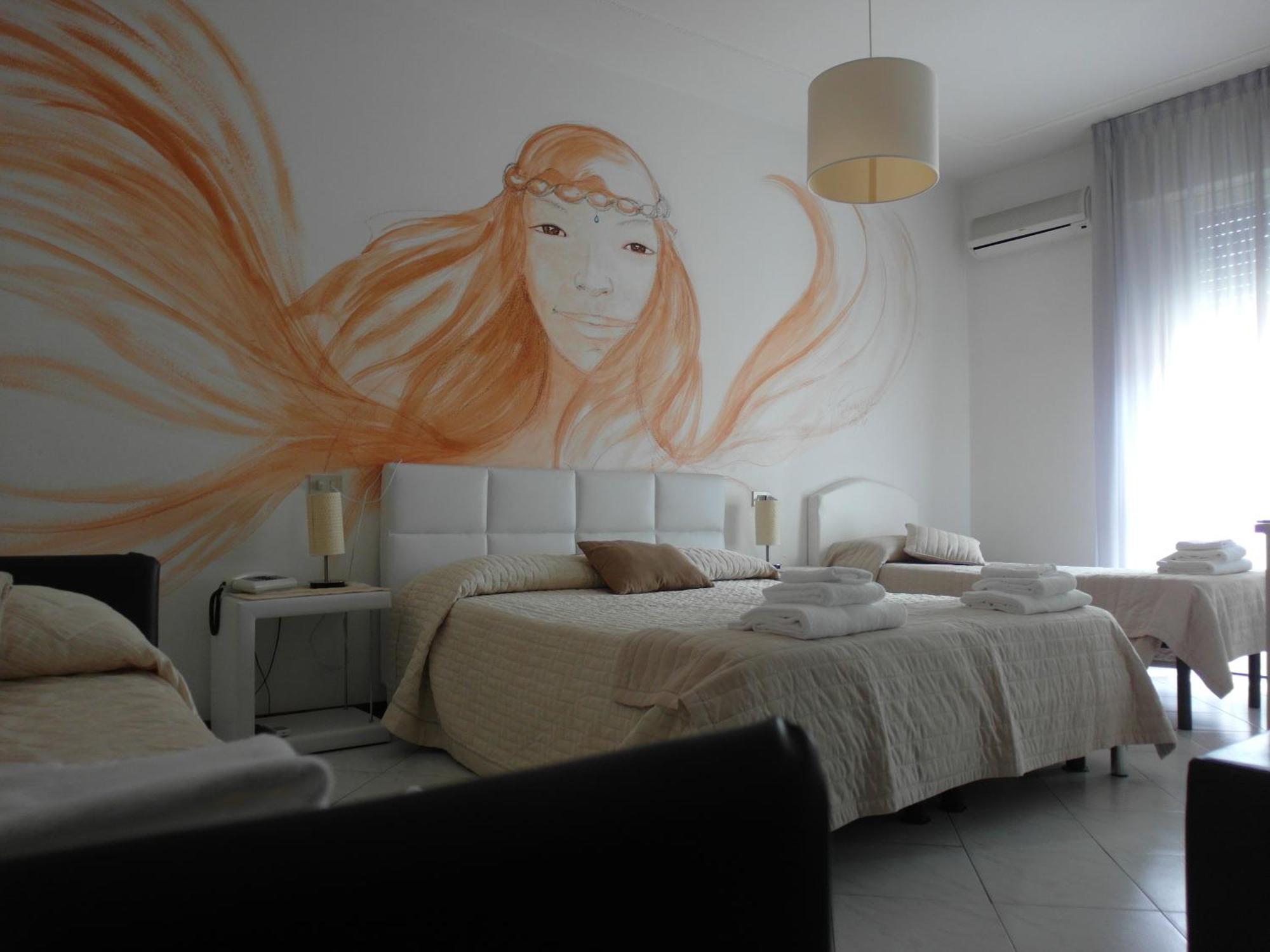 Hotel Julia Лидо-дельи-Эстенси Экстерьер фото